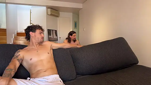 Snapshot of lenruy chatting on 03-01-26, 09:06 lenruy online show from 03-01-26, 09:06