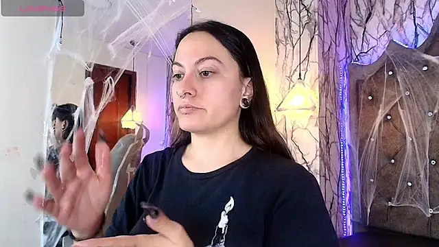 Zami Escobar of online show from 10-28-25, 06:10