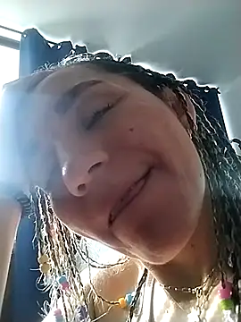 Snapshot of Ms_lunaRose chatting on 10-11-25, 09:13 Ms lunaRose online show from 10-11-25, 09:13