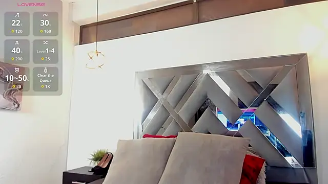 Candy Hott7 online show from 11-13-25, 08:30