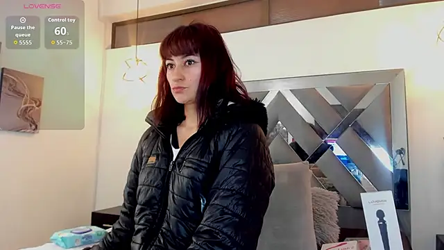 Candy Hott7 online show from 11-19-25, 08:31