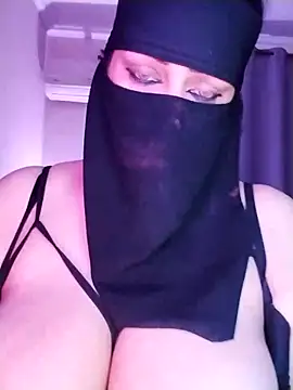 lilyan12 online show from 03-12-26, 11:11