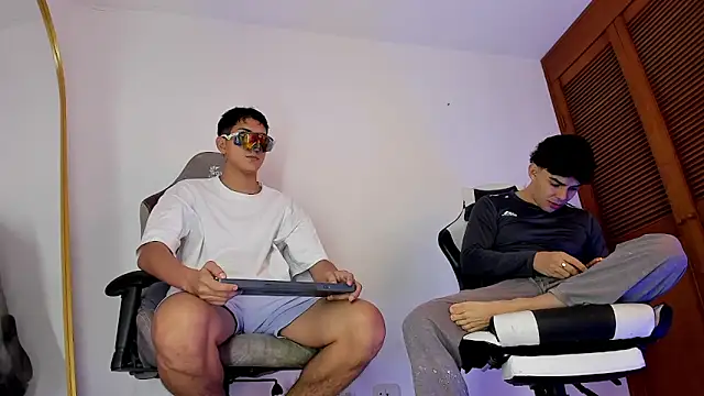 Snapshot of sotooliver3 chatting on 02-13-26, 06:59 sotooliver3 online show from 02-13-26, 06:59