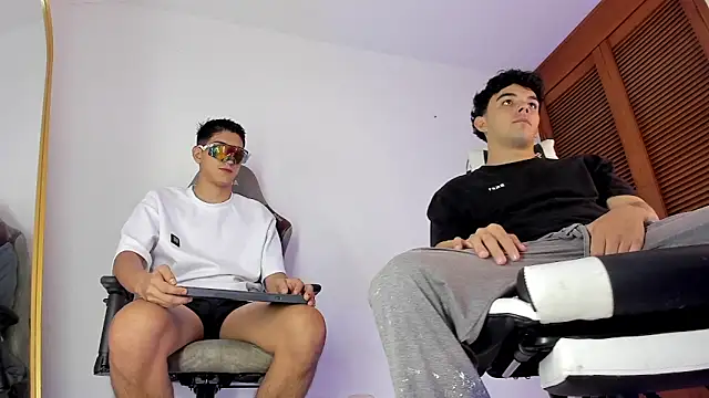 Snapshot of sotooliver3 chatting on 02-23-26, 08:50 sotooliver3 online show from 02-23-26, 08:50