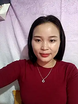 Lili lovely online show from 10-24-25, 02:19