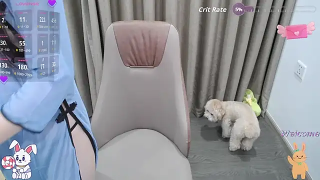 Snapshot of Lady_Bunny69 chatting on 09-29-25, 12:43 Lady Bunny69 online show from 09-29-25, 12:43