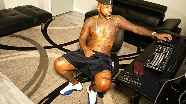 SLANGONDEMHOES online show from 10-01-25, 05:30