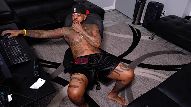 SLANGONDEMHOES online show from 02-04-26, 01:17