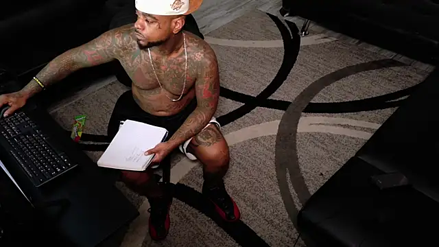 SLANGONDEMHOES online show from 03-19-26, 07:01