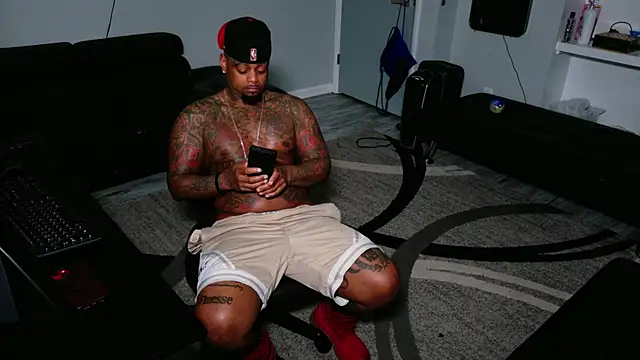 SLANGONDEMHOES online show from 06-09-26, 12:17