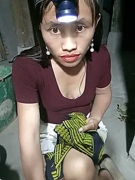 Snapshot of rubi_bae chatting on 07-16-26, 12:00 rubi bae online show from 07-16-26, 12:00