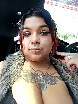 snow belle online show from 10-30-25, 07:14