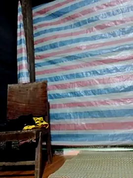 Georgia here online show from 12-04-25, 12:42