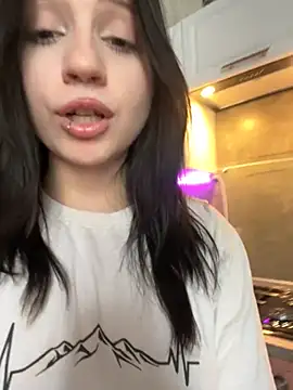 YourLittleDevil online show from 04-23-26, 12:29