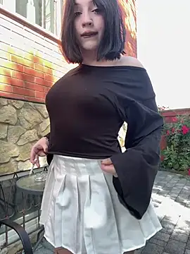 YourLittleDevil online show from 06-18-26, 06:35