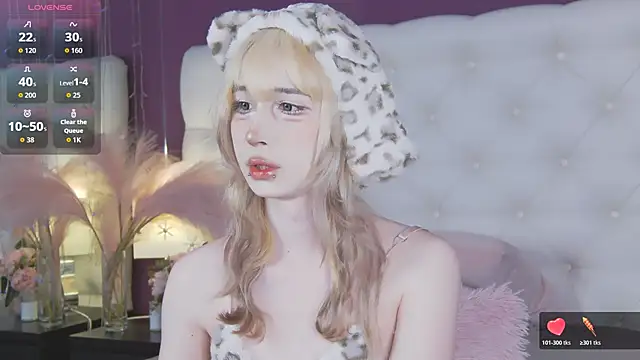 Snapshot of cutetomie chatting on 02-25-26, 09:13 cutetomie online show from 02-25-26, 09:13