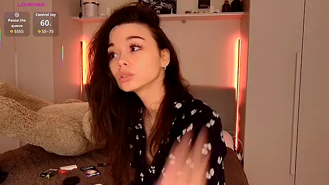 Missss Eva online show from 12-05-25, 10:35