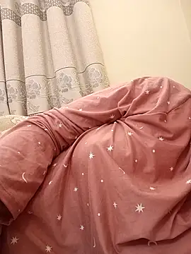 midnightmuse-03 online show from 11-30-25, 05:28