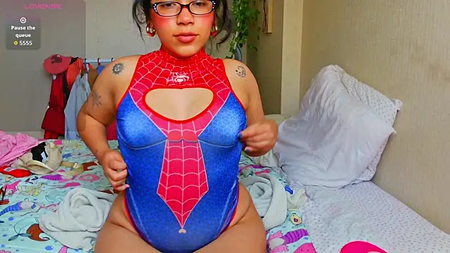 zoeysoda1 online show from 10-21-25, 07:03