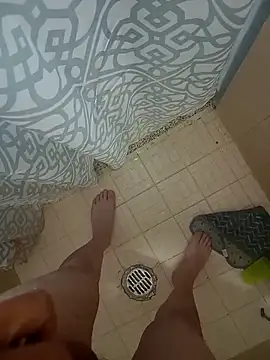 Snapshot of Frnlove521 chatting on 09-23-25, 05:43 Frnlove521 online show from 09-23-25, 05:43