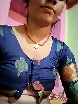 Snapshot of Sapna_meena chatting on 10-28-25, 03:47 Sapna meena online show from 10-28-25, 03:47