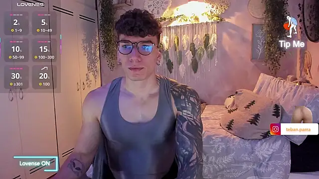 Snapshot of estebandi_do chatting on 11-30-25, 03:43 estebandi do online show from 11-30-25, 03:43