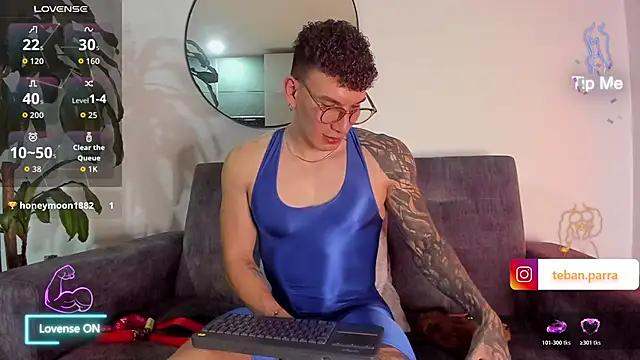estebandi do online show from 06-06-26, 04:17