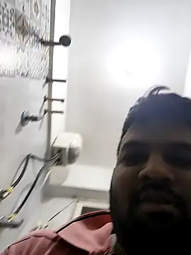 Snapshot of vinay_smalldick chatting on 12-17-25, 01:00 vinay smalldick online show from 12-17-25, 01:00