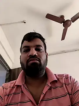 Snapshot of vinay_smalldick chatting on 12-23-25, 03:26 vinay smalldick online show from 12-23-25, 03:26