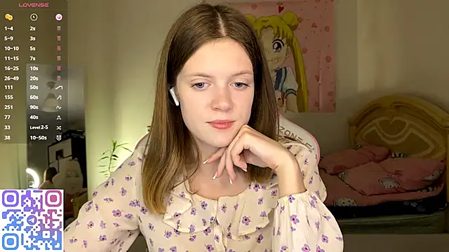 VibeQueenLucy online show from 11-12-25, 11:54