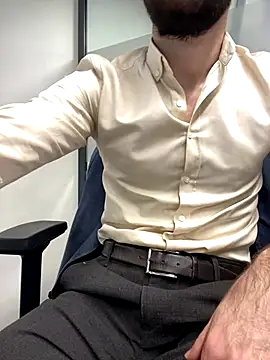 speddy34 online show from 12-23-25, 07:28