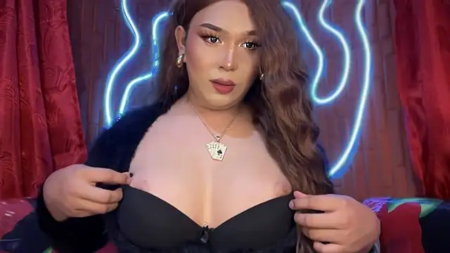 Snapshot of yourlady_andrea chatting on 11-10-25, 06:29 yourlady andrea online show from 11-10-25, 06:29