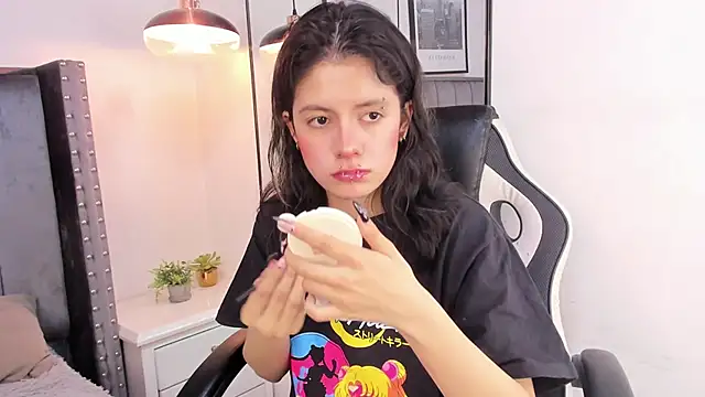 Miyu Komori online show from 02-17-26, 12:45