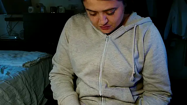 Snapshot of Prill940 chatting on 09-23-25, 05:54 Prill940 online show from 09-23-25, 05:54