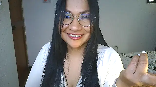 LissafeetHott online show from 05-19-26, 10:49