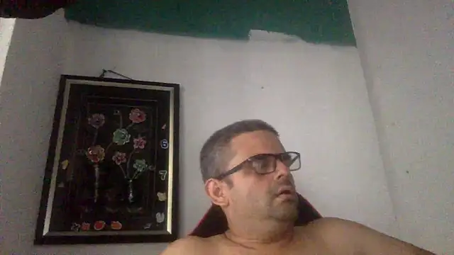 Snapshot of Katracho6969 chatting on 05-26-26, 07:32 Katracho6969 online show from 05-26-26, 07:32