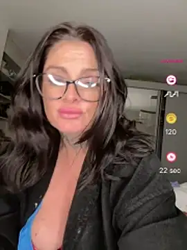 IrishmilfAnna online show from 05-01-26, 12:15