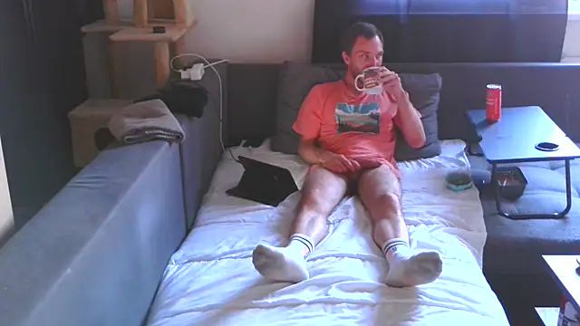 Snapshot of cum2camboys chatting on 07-14-26, 06:57 cum2camboys online show from 07-14-26, 06:57