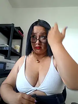 Milagros-hot online show from 10-15-25, 01:22