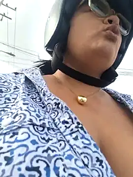 Milagros-hot online show from 11-11-25, 08:42