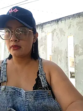 Milagros-hot online show from 11-15-25, 02:02