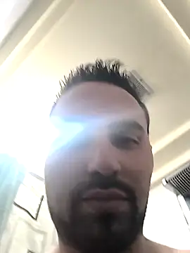 Snapshot of Jharicio-89 chatting on 09-10-25, 12:43 Jharicio-89 online show from 09-10-25, 12:43