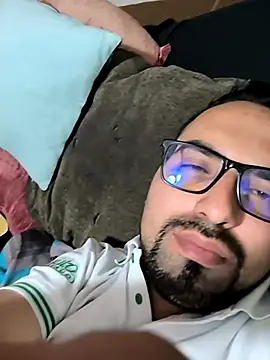 Snapshot of Jharicio-89 chatting on 09-15-25, 12:54 Jharicio-89 online show from 09-15-25, 12:54