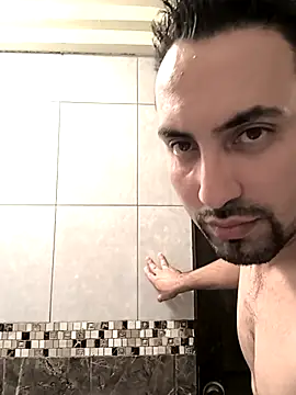 Snapshot of Jharicio-89 chatting on 10-28-25, 12:47 Jharicio-89 online show from 10-28-25, 12:47