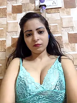 Snapshot of QUEEN-ADITI chatting on 09-14-25, 01:10 QUEEN-ADITI online show from 09-14-25, 01:10