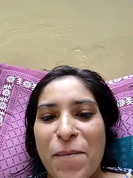 Snapshot of QUEEN-ADITI chatting on 10-13-25, 07:14 QUEEN-ADITI online show from 10-13-25, 07:14