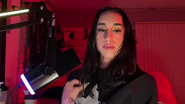 xoFrankie online show from 04-15-26, 02:29