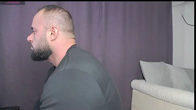 Snapshot of RickyMiami1 chatting on 10-13-25, 06:52 RickyMiami1 online show from 10-13-25, 06:52