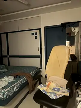 Snapshot of desi_indicoc chatting on 11-01-25, 01:07 desi indicoc online show from 11-01-25, 01:07