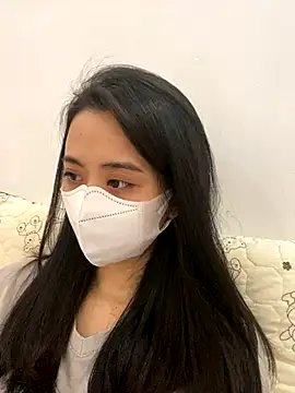 Mochi21 online show from 10-11-25, 03:17